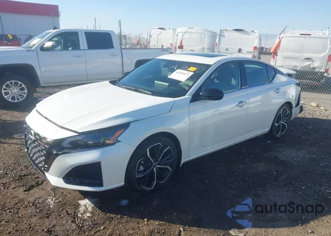 2024 Nissan Altima Sr Fwd из США, поврежденный, VIN 1N4BL4CV1RN334879